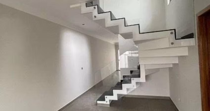 Sobrado em Jardim Vila Galvão com 3 suítes e 4 vagas  -  Guarulhos