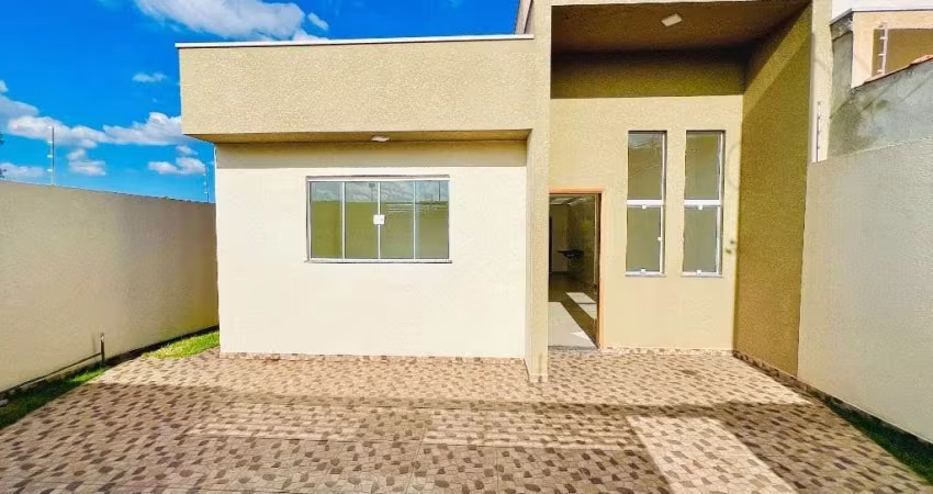 Casa em Nova Cerejeira  -  Atibaia