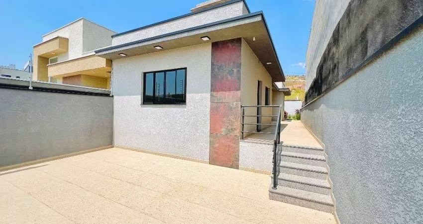 Casa em Conjunto Habitacional José Barnet Y Vives  -  Atibaia