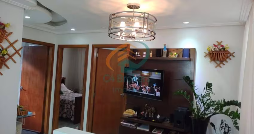 Apartamento em Jardim Vermelhão - Guarulhos, SP