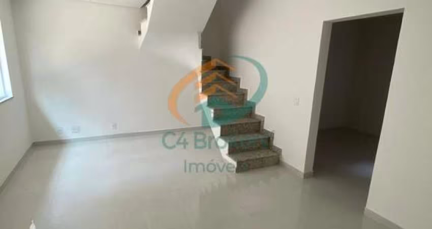Casa de Condomínio em Jardim Santa Inês  -  São Paulo