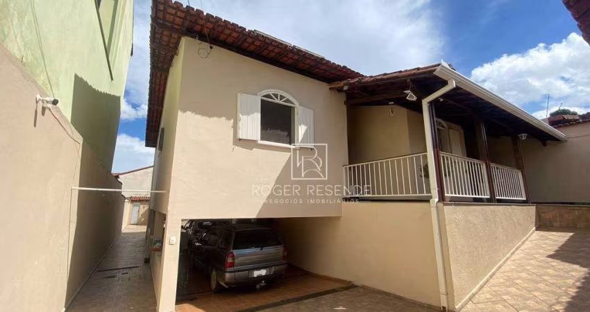 Casa com 3 dormitórios à venda, 144 m² por R$ 830.000,00 - Espírito Santo - Betim/MG