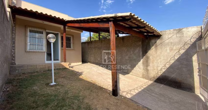 Casa com 3 dormitórios à venda, 64 m² por R$ 310.000,00 - Progresso - Igarapé/MG
