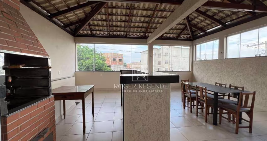 Casa com 3 dormitórios à venda, 240 m² por R$ 470.000,00 - Vila das Flores - Betim/MG