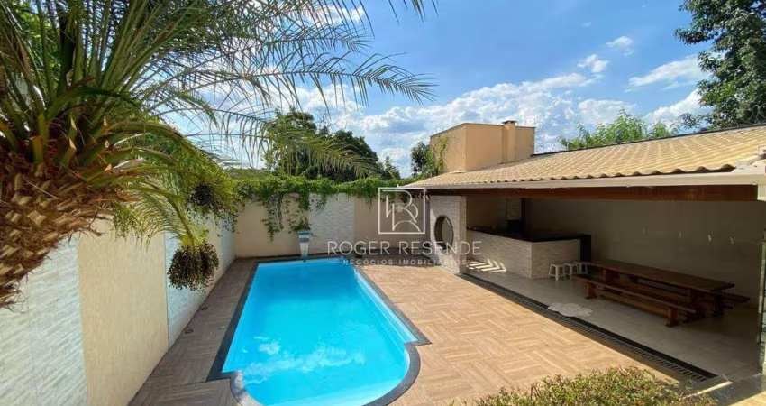 Casa com 3 dormitórios à venda, 169 m² por R$ 770.000,00 - Cruzeiro do Sul - Betim/MG
