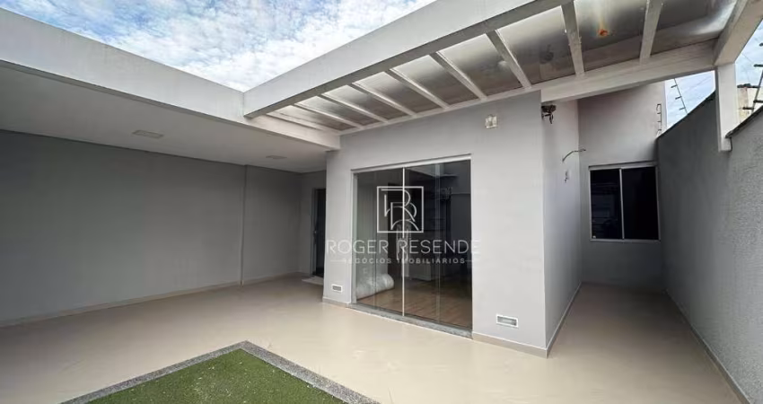 Casa com 3 dormitórios à venda, 116 m² por R$ 700.000,00 - Senhora Das Graças - Betim/MG