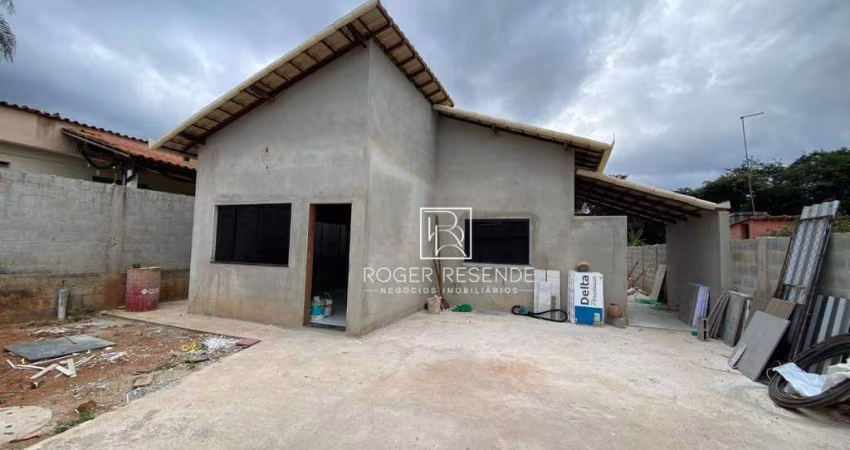 Casa com 3 dormitórios à venda, 94 m² por R$ 490.000,00 - Jardim Colonial - Igarapé/MG