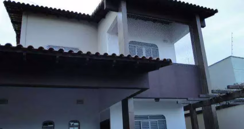 Casa à venda, 3 quartos, 2 suítes, 4 vagas, santa rosa - uberlândia/mg