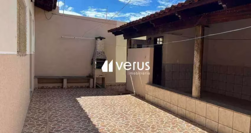 Casa à venda, 4 quartos, 1 suíte, 3 vagas, nossa senhora aparecida - uberlândia/mg