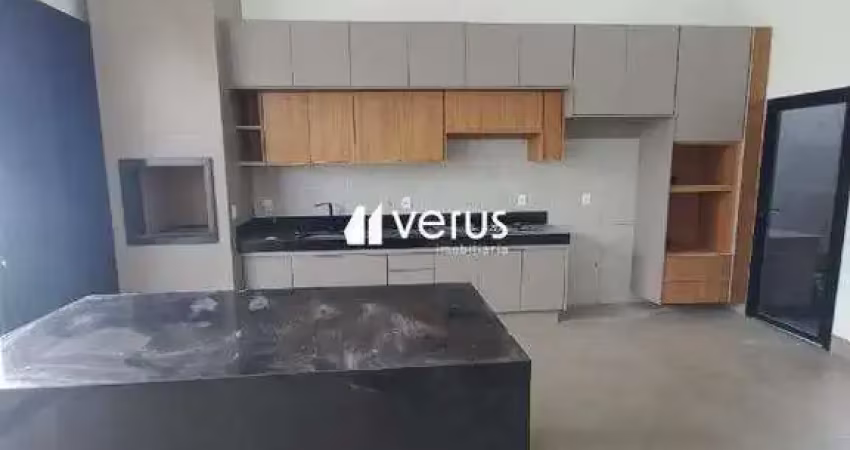 Casa com 3 quartos para alugar no Aclimação, Uberlândia 