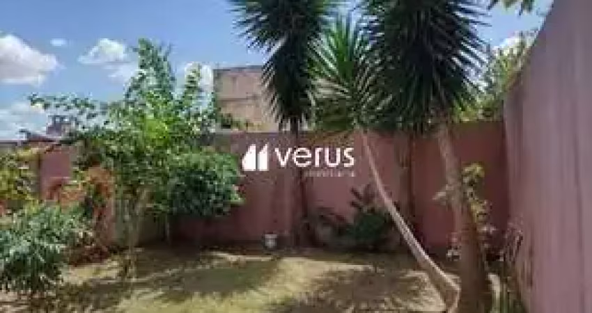 Casa à venda, 3 quartos, 1 suíte, 2 vagas, jardim brasilia - uberlândia/mg