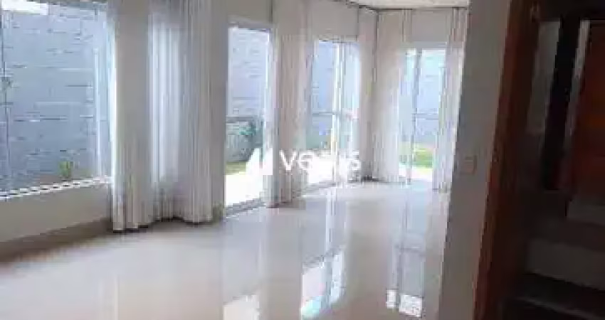 Casa em condomínio para aluguel, 3 quartos, 3 suítes, 3 vagas, granja marileusa - uberlândia/mg