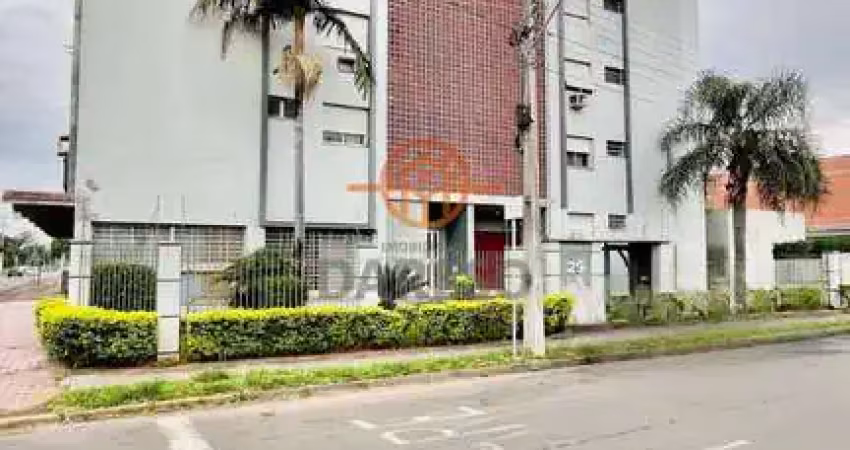 EXCELENTE APTO TÉRREO DE 2 DORM. COM SACADA EM ÓTIMA LOCALIZAÇÃO