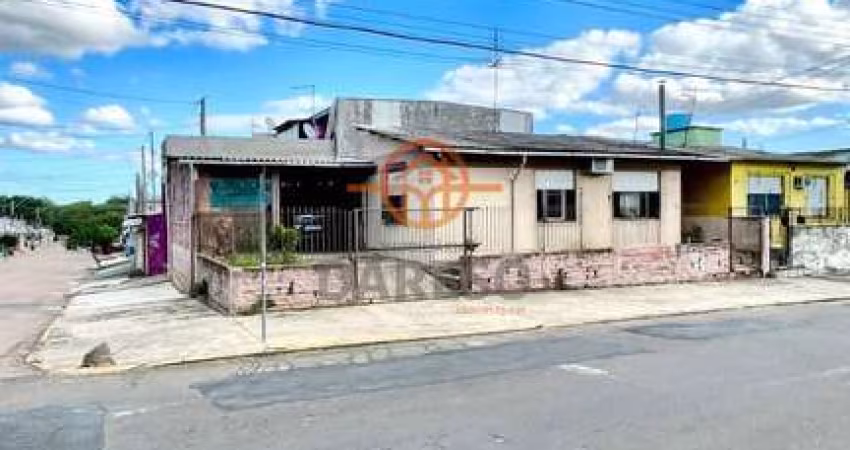 LINDA CASA DE ESQUINA C/ 3 DORM. E ÓTIMA LOCALIZAÇÃO