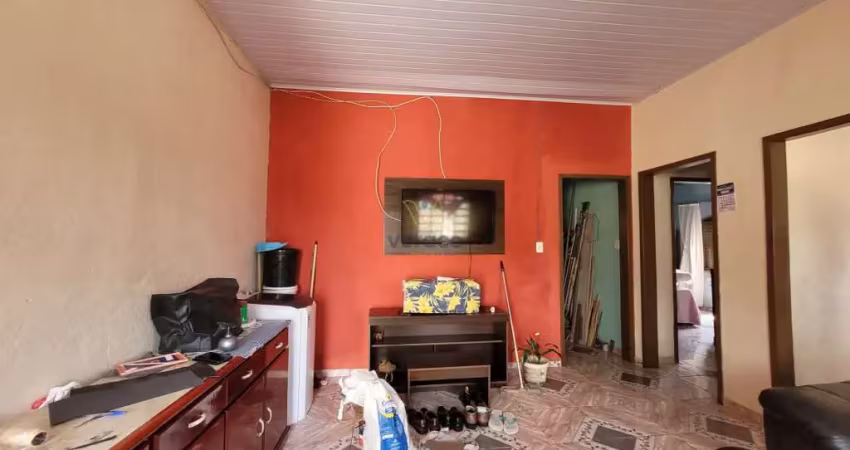 Casa com 2 quartos à venda na rua Maria Isabel Vieira Ouro Branco, Bela Vista, Ouro Branco