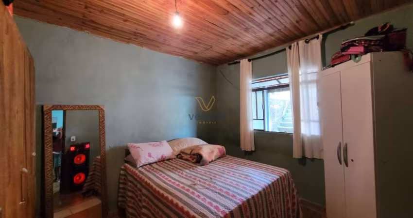 Casa a venda no Bairro  Nova Serrana  -  Ouro Branco