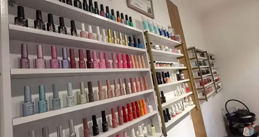 Studio de beleza completo – manicure, cabeleireiro e estética – abaixo do valor de mercado