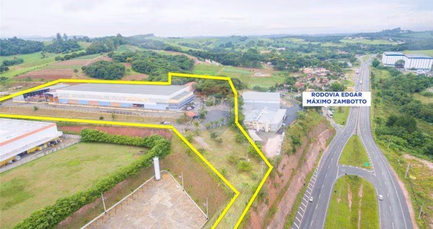 Galpão de locação com 7.083 m² de área construída e 24.000m2 de área total de terreno em Jarinu/SP