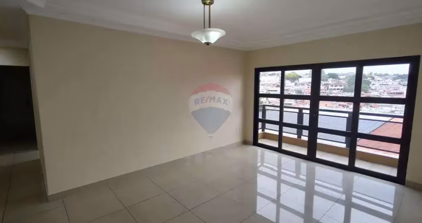 Apartamento para alugar com 110m², 3 quartos com varanda, sendo 1 suíte, 2 banheiros e 1 vaga coberta