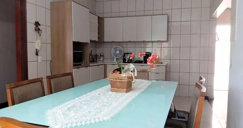 Casa à venda em  Jardim São Francisco