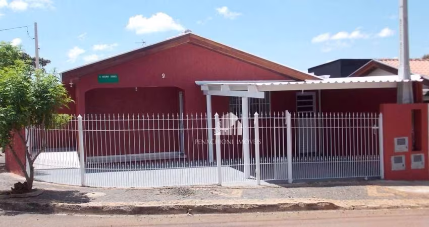 Imóvel à venda com 2 casas e 1 ponto comercial por R$ 380.000 - Antônio Zanaga II - Americana/SP