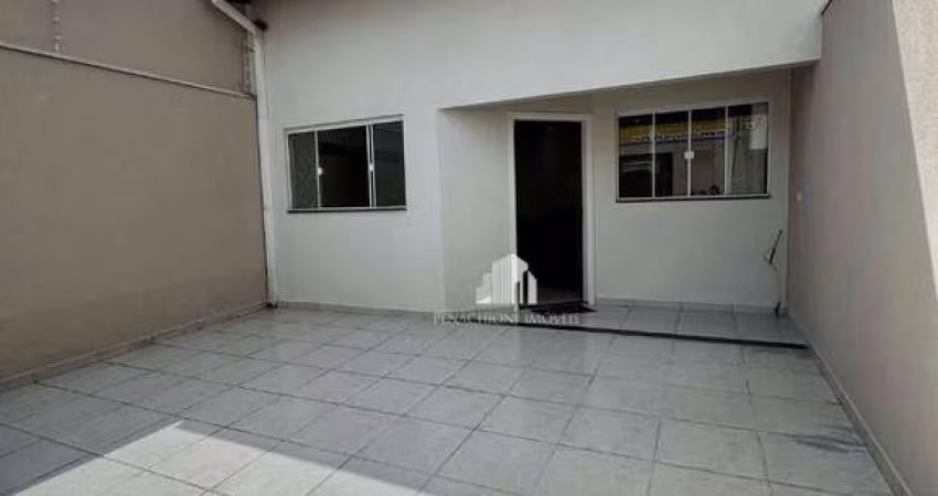Linda casa à venda no Bairro Jardim Boer em Americana/SP.