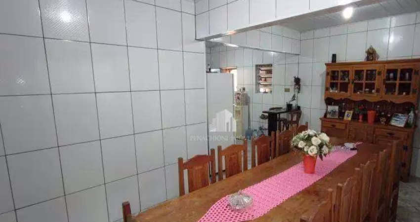 Casa a Venda no bairro São Manoel R$ 650.000,00