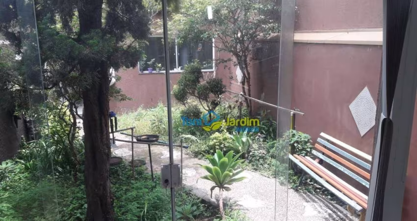 Sobrado com 3 dormitórios à venda, 255 m² por R$ 1.000.000,00 - Vila Lucinda - Santo André/SP