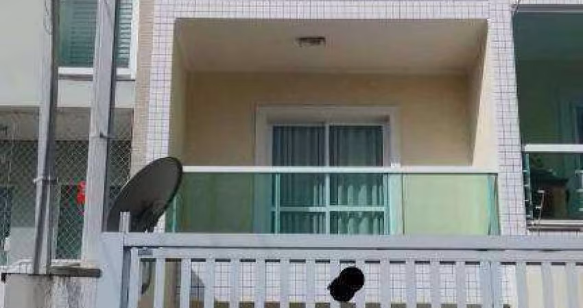 Sobrado com 3 dormitórios à venda, 123 m² por R$ 615.000,00 - Vila Humaitá - Santo André/SP