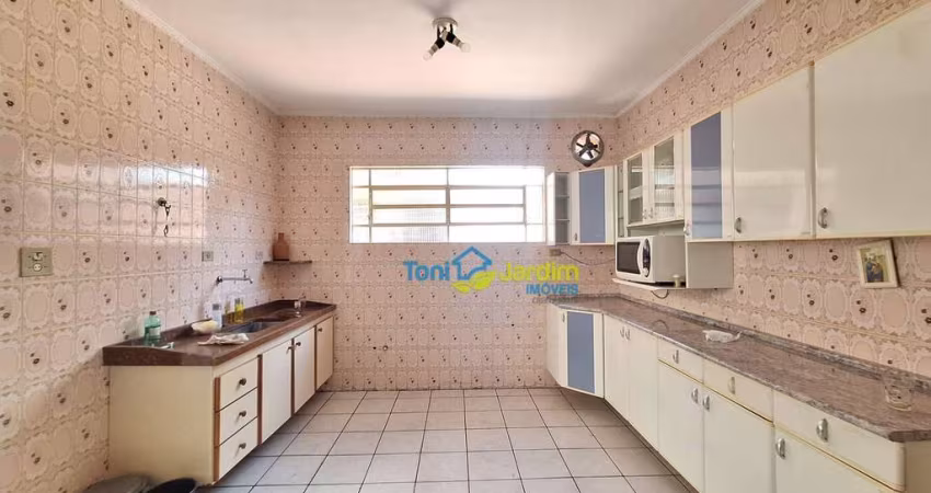 Casa com 2 dormitórios à venda, 142 m² por R$ 575.000,00 - Vila Lucinda - Santo André/SP