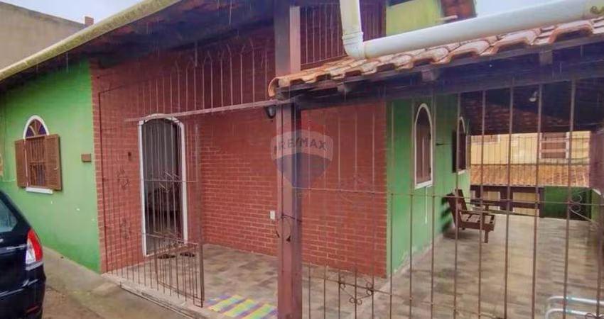 Casa à venda com 2 quartos na Ponta da Areia, São Pedro da Aldeia-RJ