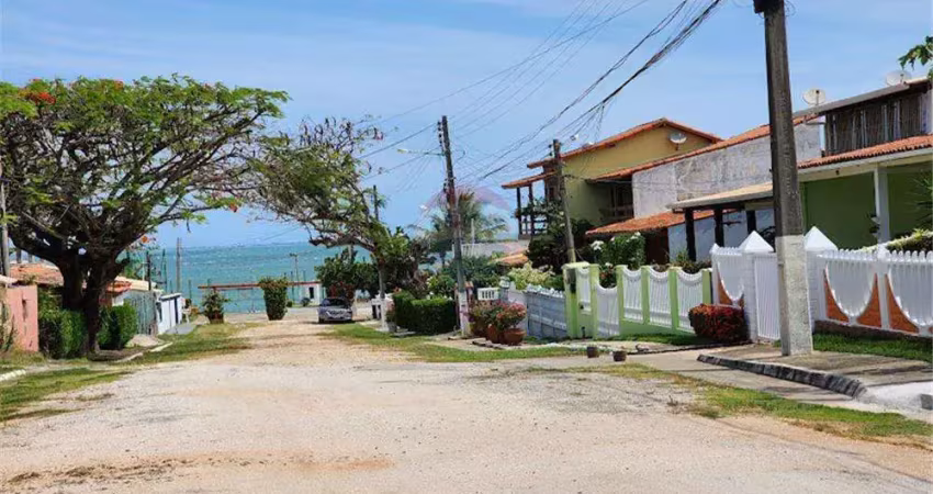 Indisponível!!! casa 5 quartos, com piscina em condomínio fechado e praia particular  são pedro da aldeia