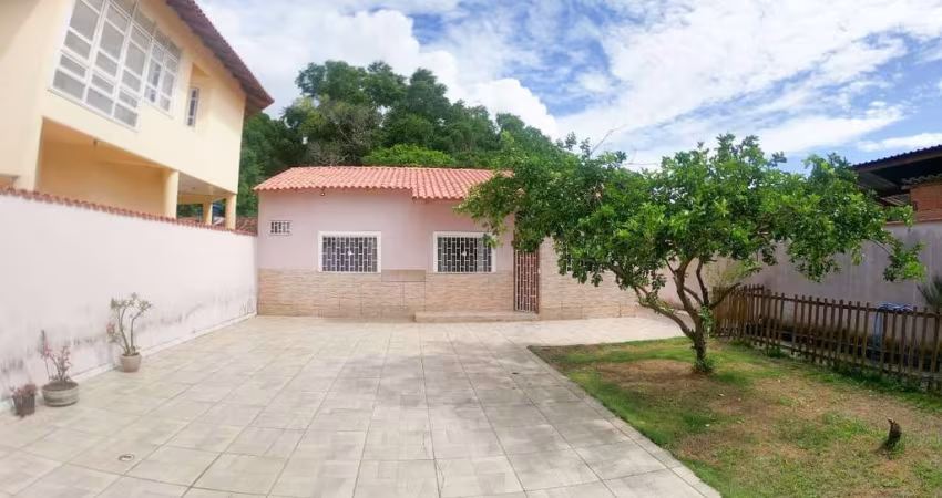 Casa para Venda em Serra, Residencial Jacaraípe, 3 dormitórios, 1 suíte, 3 banheiros, 4 vagas