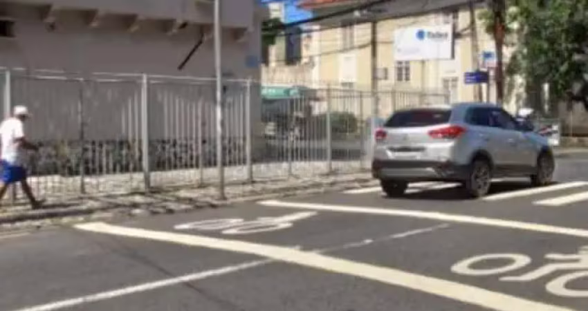 Apartamento a venda na avenida araujo pinho, canela, salvador-ba, apartamento muito amplo a venda no canela