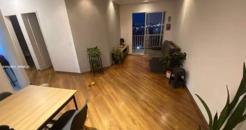 Apartamento para Venda em Osasco, Piratininga, 2 dormitórios, 1 banheiro, 1 vaga