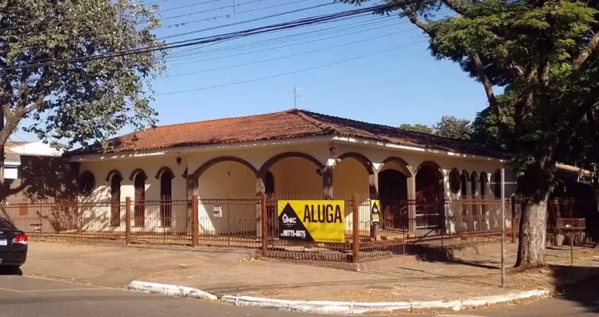 Casa comercial à venda na Avenida Centenário, 373, Vila Christino, Maringá