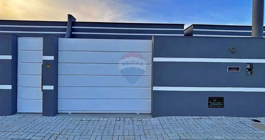 Casa com 2 quartos, individual próxima à praia disponível para financiamento bancário pelo programa minha casa minha vida em santa cruz cabrália.