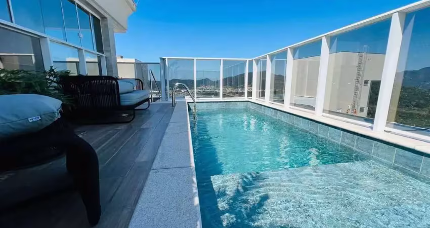 Cobertura duplex com 3 suítes sendo 1 master em balneário camboriú