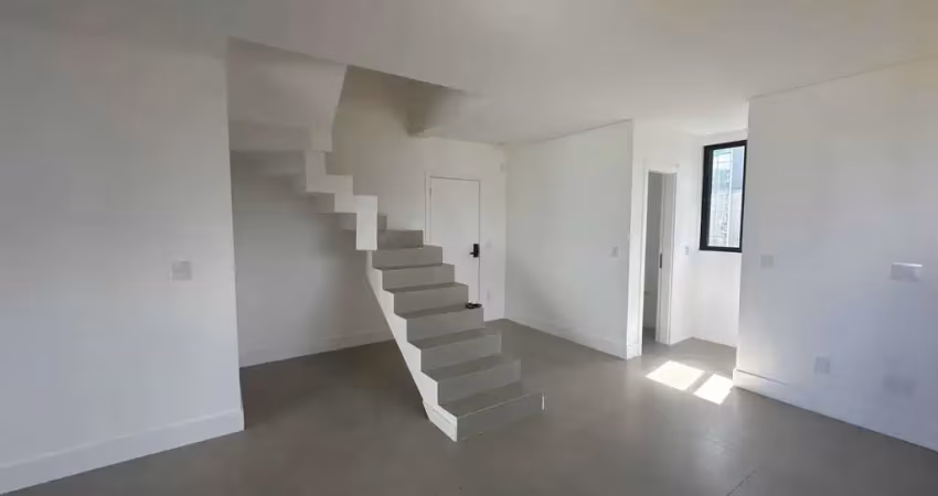 Duplex nova com 3 suítes e 2 vagas de garagem na brava