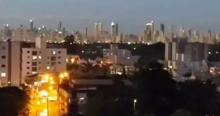 Apartamento com 2 dormitórios e 1 vaga de garagem no Bairro Cedro em Camboriú