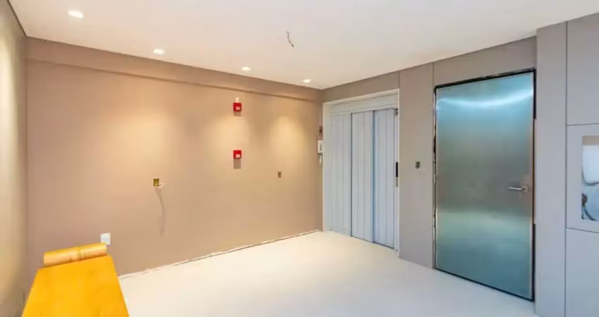 Apartamento novo!! Com 2 dormitórios sendo 1 suíte e 1 vaga na Nações em Balneário Camboriú.