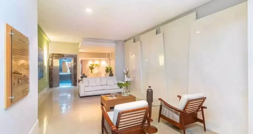Apartamento vista mar com 2 dormitórios sendo 1 suíte e 2 vagas de garagem em Balneário Camboriú