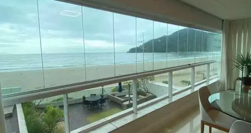 Apartamento Mobiliado Frente Mar com 3 suítes e 3 vagas na Barra Sul em Balneário Camboriú