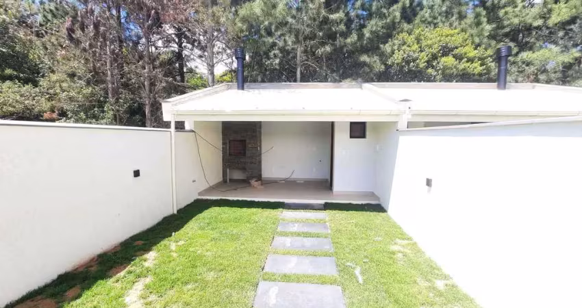Casa EXCLUSIVA  à Venda 2 Dormitórios(1S), 110 m2,  São João do Rio Vermelho/ Florianópolis, SC