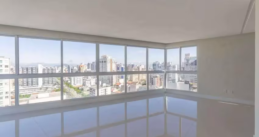 Apartamento com 4 suítes, 3 vagas de garagem no bairro Fazenda em Itajaí