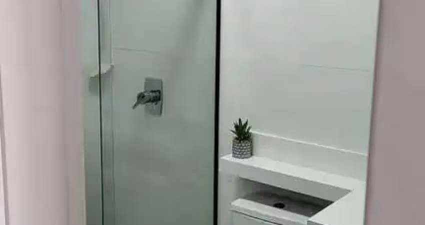 Apartamento com 2 dormitórios sendo 1 suíte e 2 vagas de garagem no bairro são judas em itajaí - sc