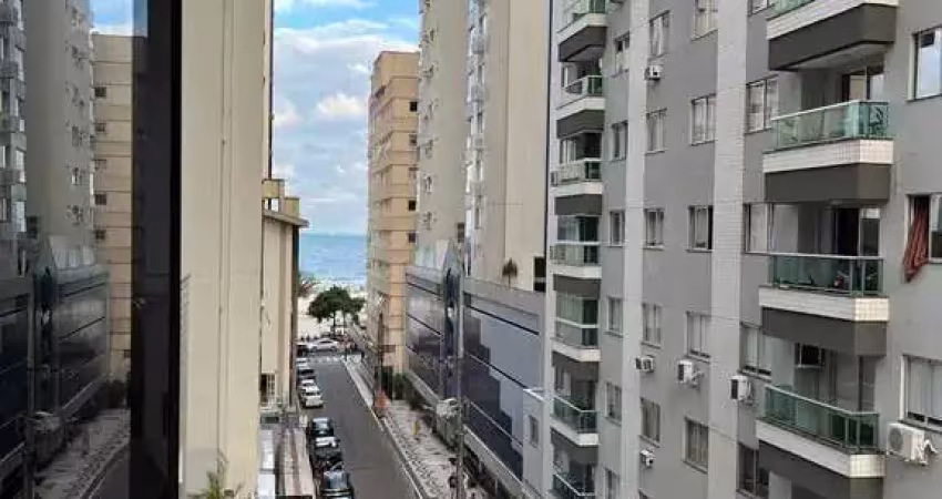 Apartamento diferenciado com 3 suítes e 2 vagas de garagem em Balneário Camboriú