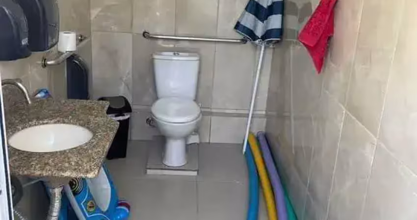 Casa com 5 dormitórios e 2 vagas na Praia dos Amores - Balneário Camboriú