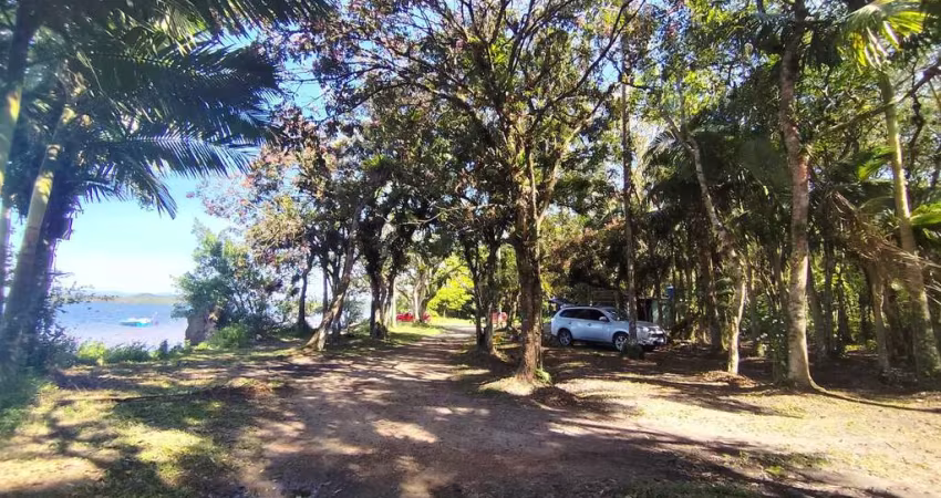 Terreno com 1200,0m, em frente ao Canal do Linguado no Bairro Gamba em São Francisco do Sul