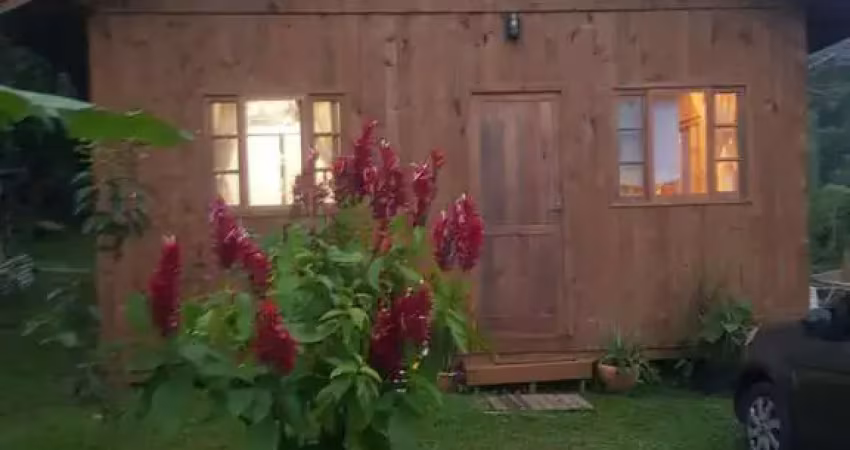 Casa à venda 45m2, terreno com 640m2, não financiável, na figueira grande, imaruí/sc